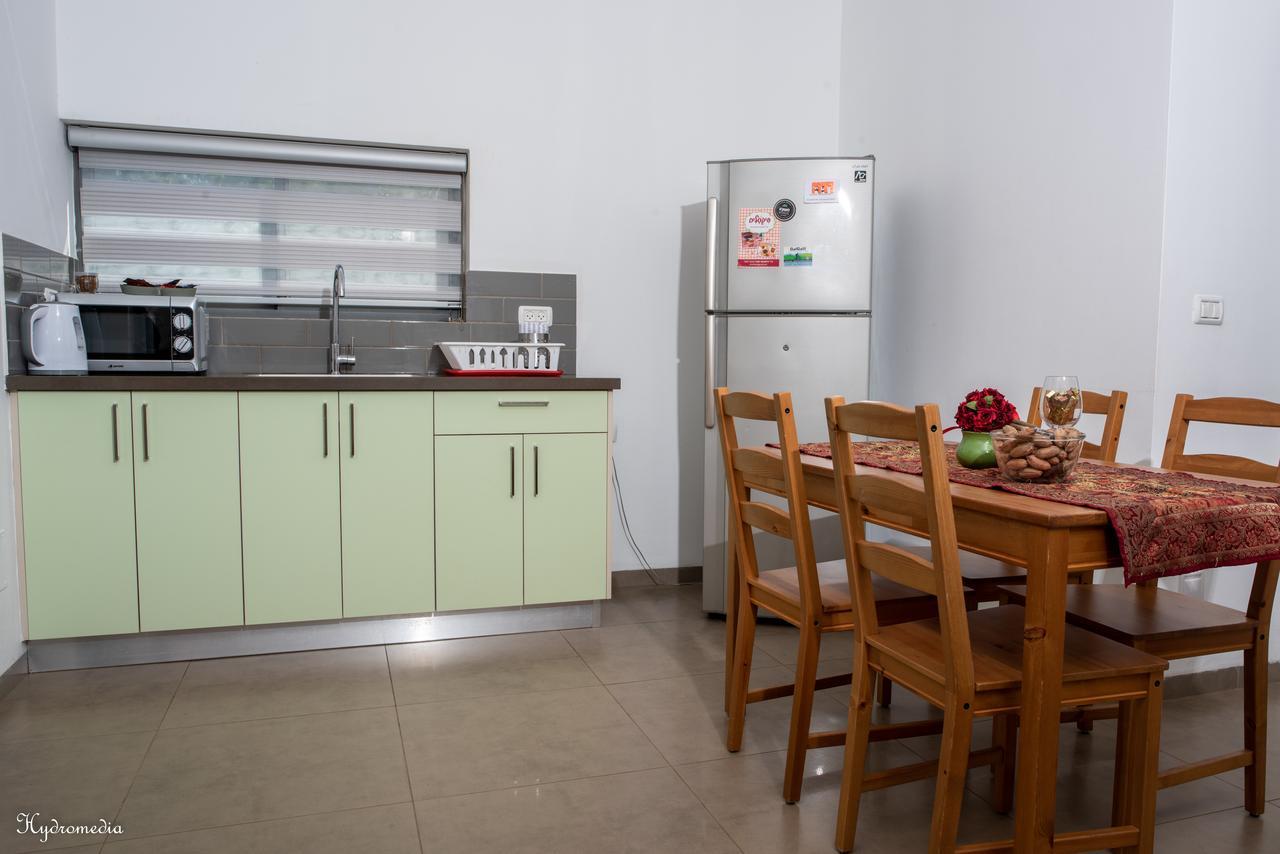 Villa Aviv Bagalille Sheʼar Yashuv Exterior foto